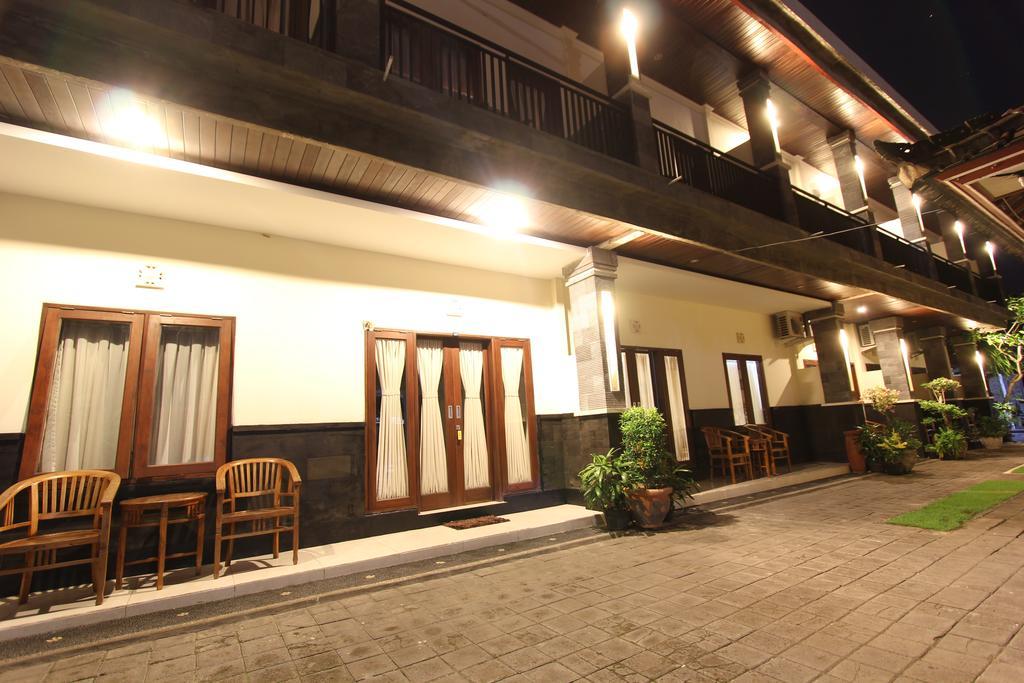 Surya Inn Kuta  Exterior photo