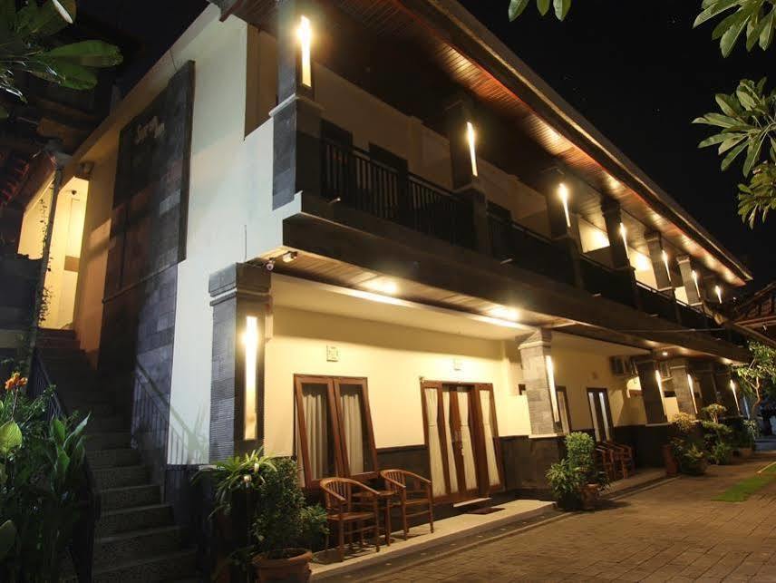 Surya Inn Kuta  Exterior photo