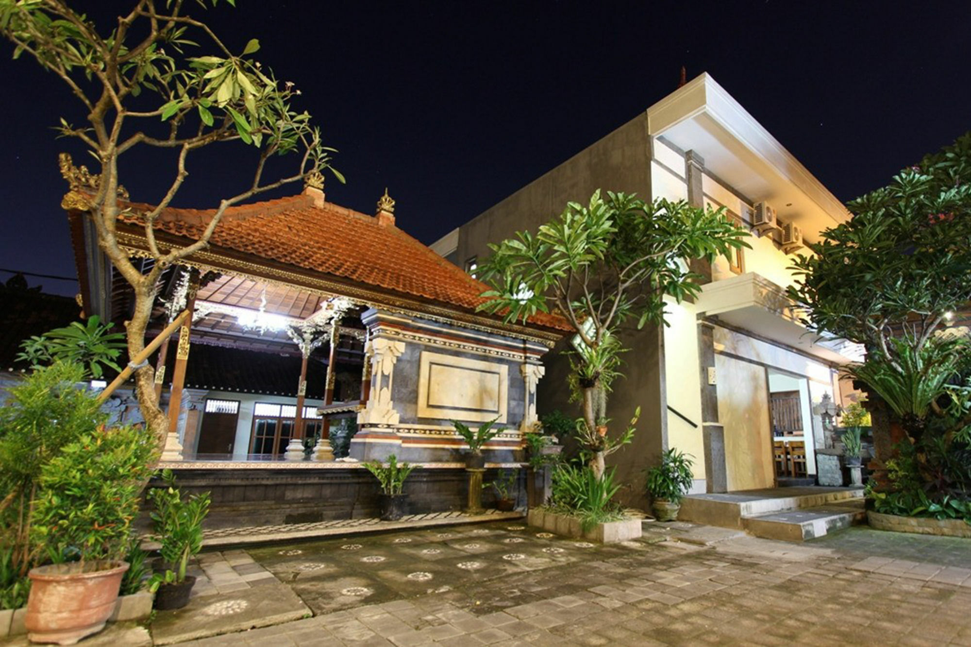 Surya Inn Kuta  Exterior photo