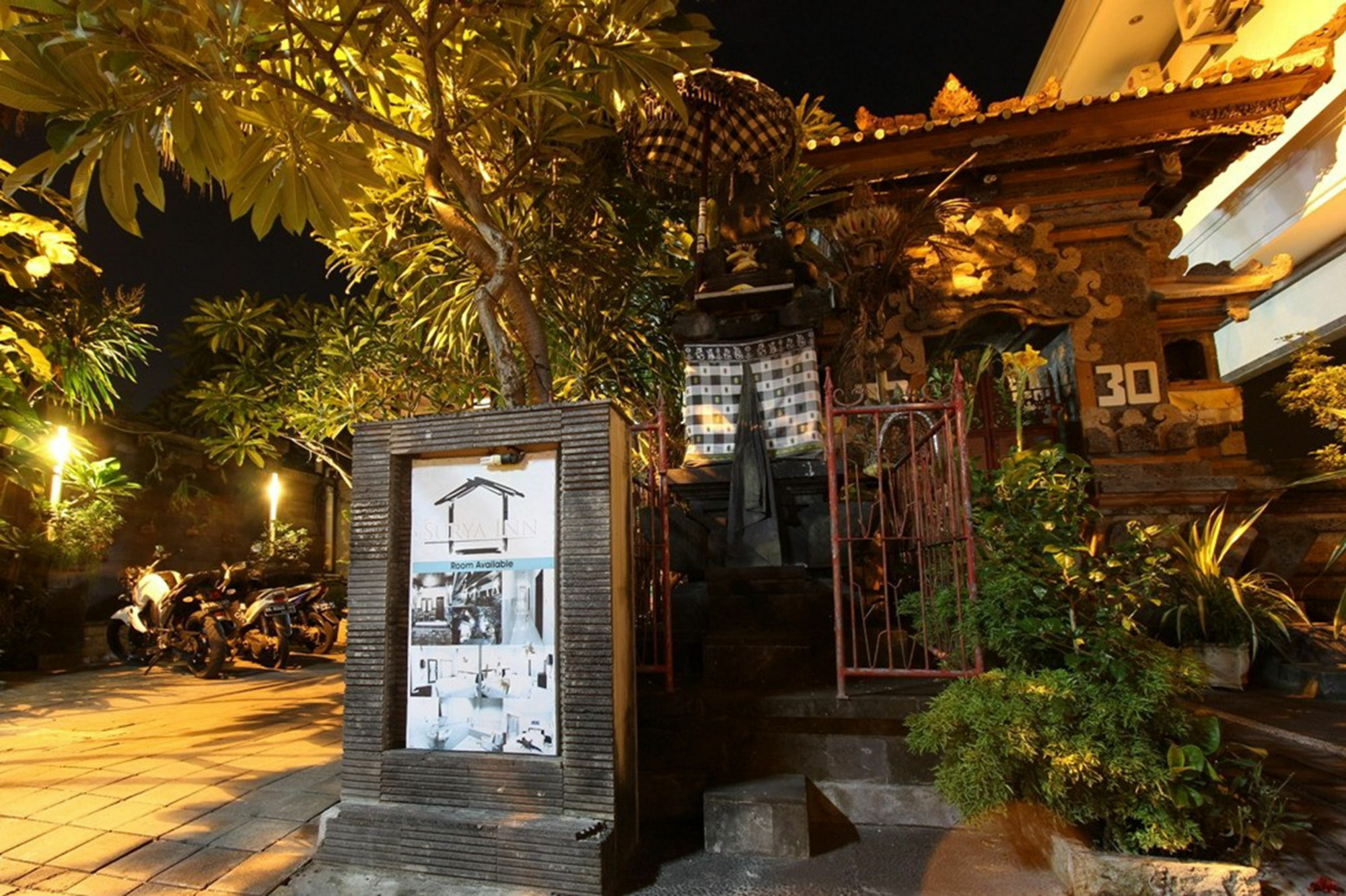 Surya Inn Kuta  Exterior photo